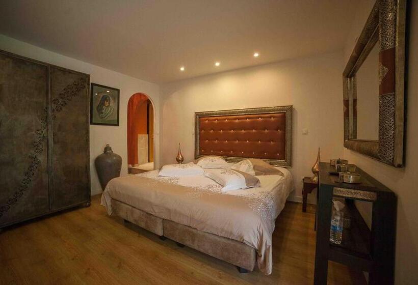 标准间, Le Corrigot