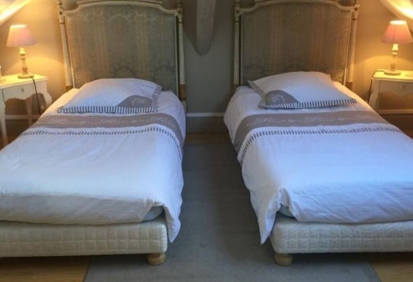 四人标准间, Le Corrigot