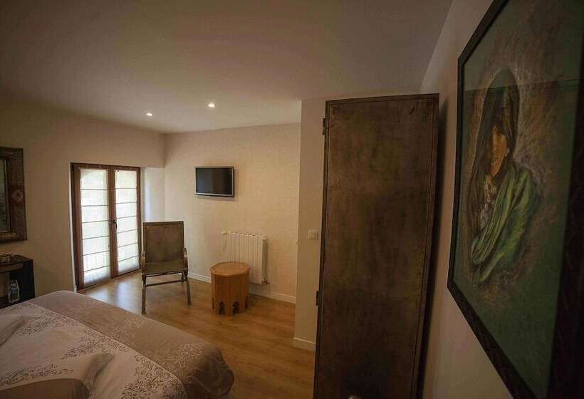 标准间, Le Corrigot