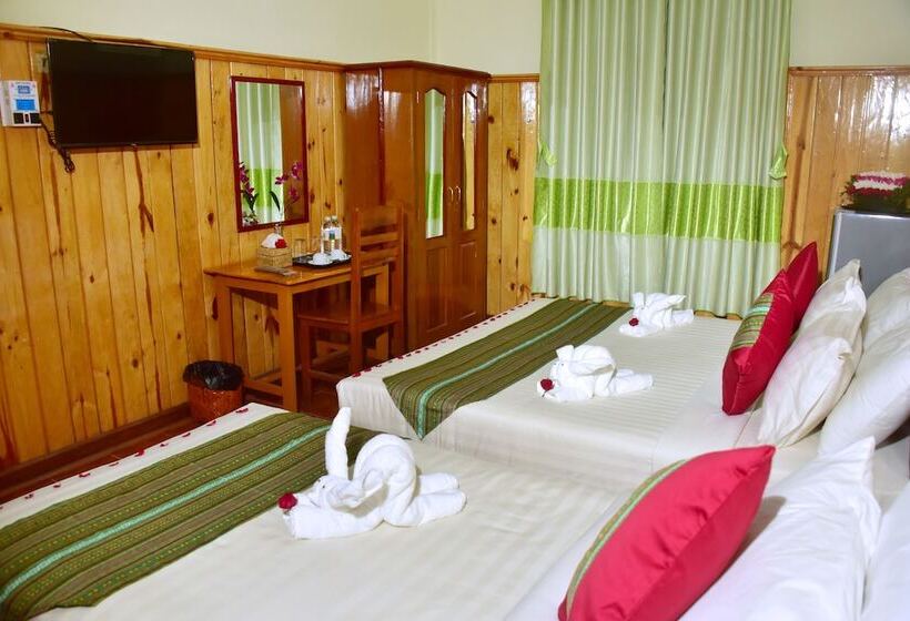 اتاق سوپریور, Railroad Hotel Kalaw