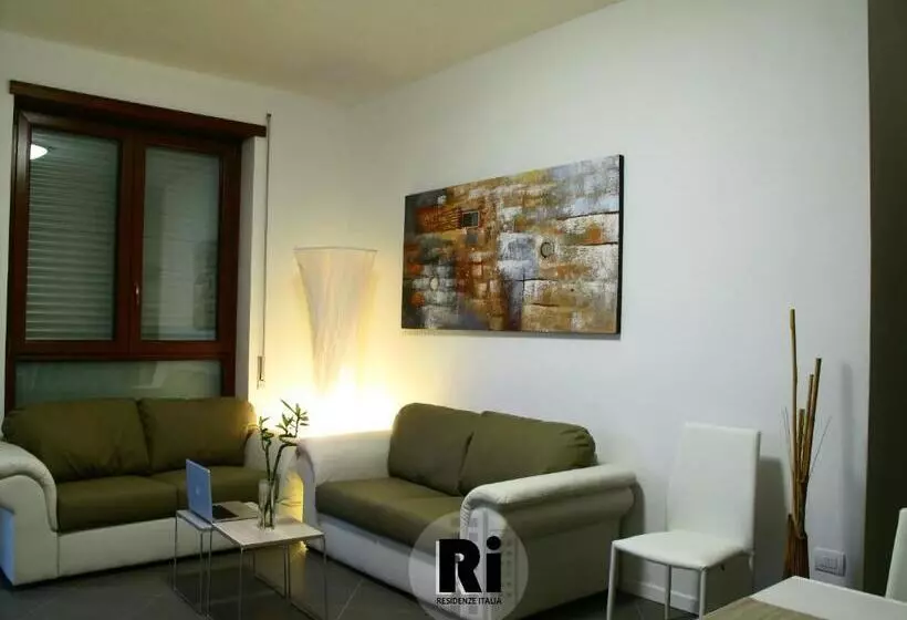 آپارتمان 2 خوابه, Residenze Italia