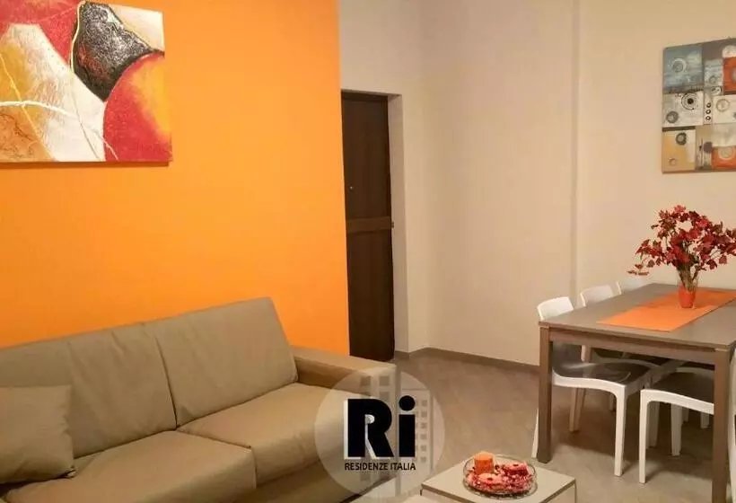 آپارتمان 2 خوابه, Residenze Italia