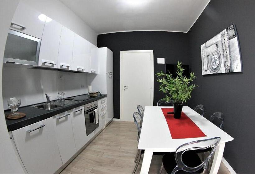 带1个卧室的顶楼公寓, Residenze Italia
