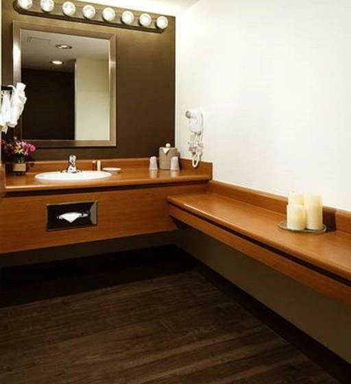 غرفة ديلوكس سرير كينج, Rising Star Sports Ranch Resort