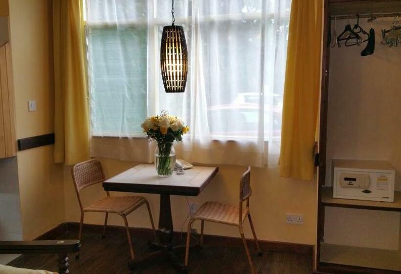 استودیوی استاندارد, Woodmere Grand Hotel & Serviced Apartments