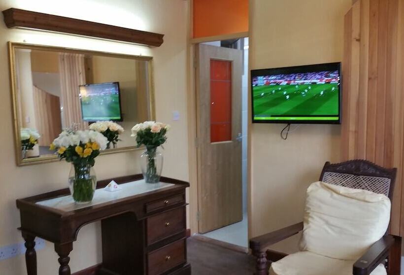 استودیوی استاندارد, Woodmere Grand Hotel & Serviced Apartments