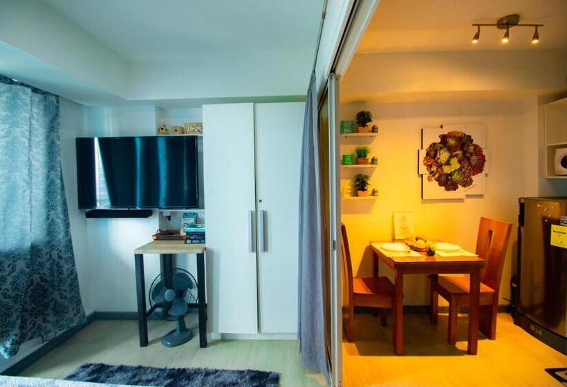 غرفة عائلية, Cozy Chic Condotel Azure Urban Resort Residences