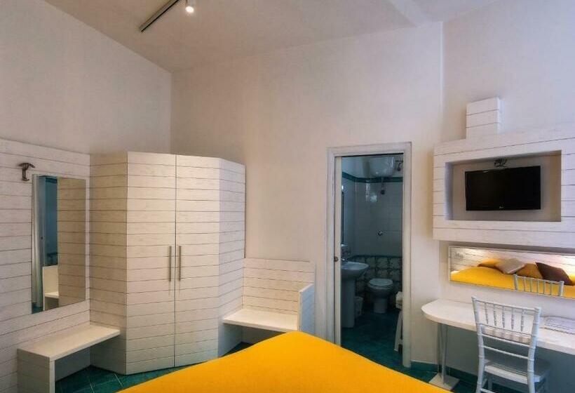 스탠다드 룸 바다 전망, La Sciabica