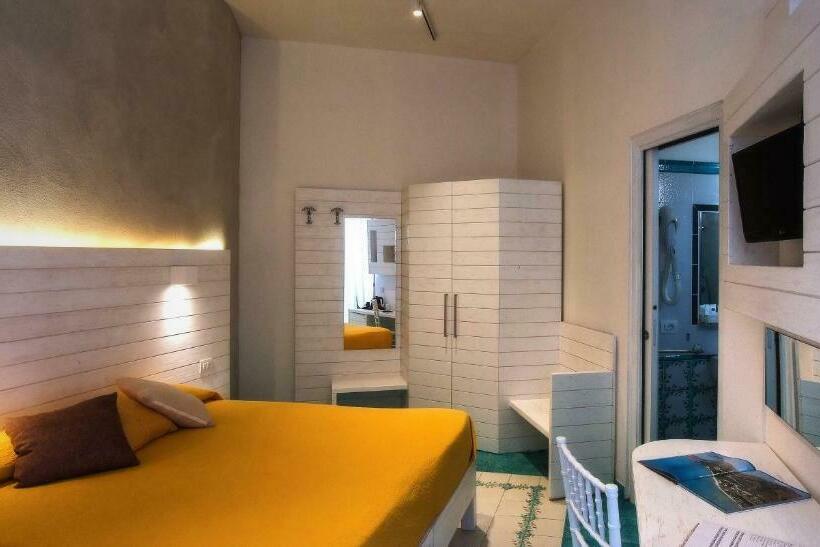 스탠다드 룸 바다 전망, La Sciabica