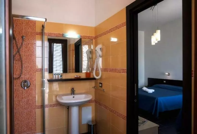 Triple Room Sea View, La Sciabica