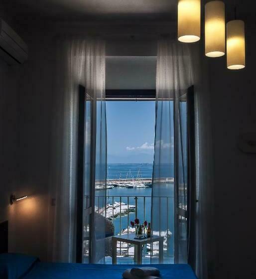 Triple Room Sea View, La Sciabica