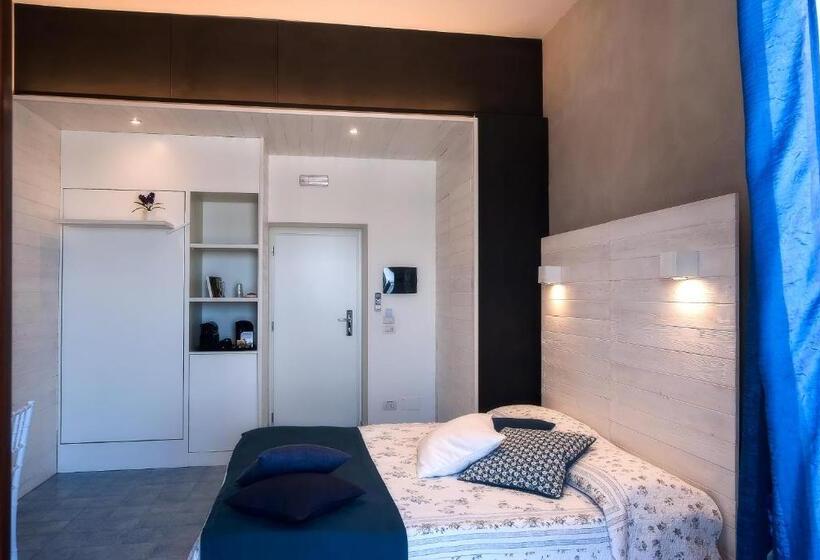 컴포트 룸 바다 전망, La Sciabica