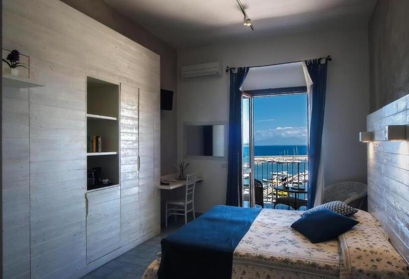 컴포트 룸 바다 전망, La Sciabica