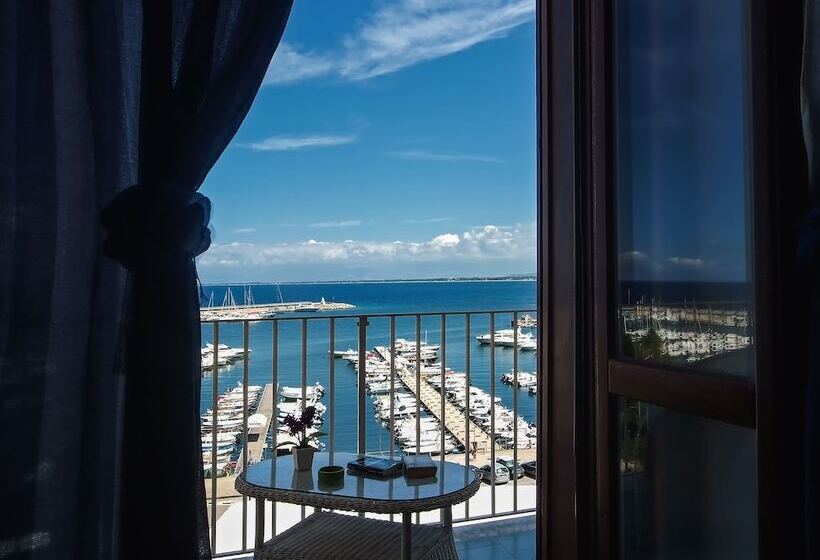 컴포트 룸 바다 전망, La Sciabica