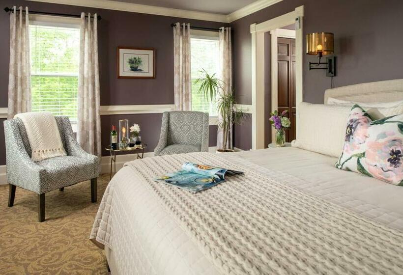 带大床的标准间, The Jacqueline House