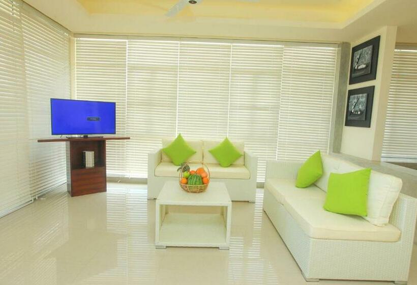 Люкс Повышенной Комфортности, Beacon Beach Hotel Negombo