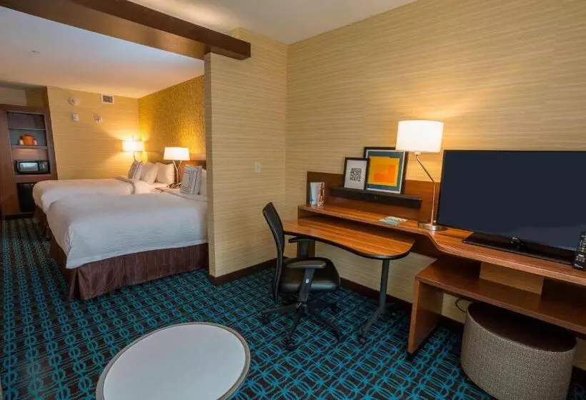 スイート, Fairfield Inn & Suites By Marriott Geneva Finger Lakes