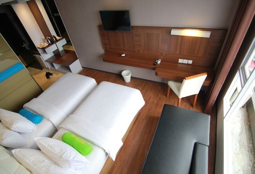 חדר סופריור, Grand Tebu