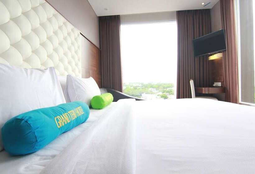 חדר סטודיו סטנדרד, Grand Tebu