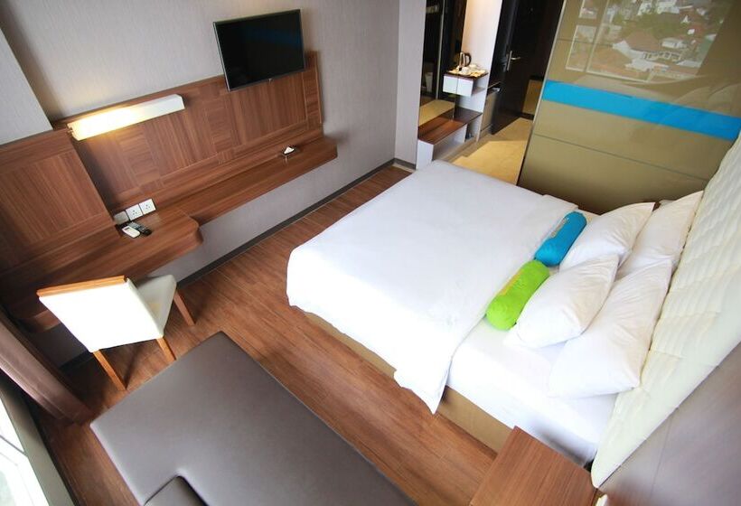 חדר סופריור, Grand Tebu