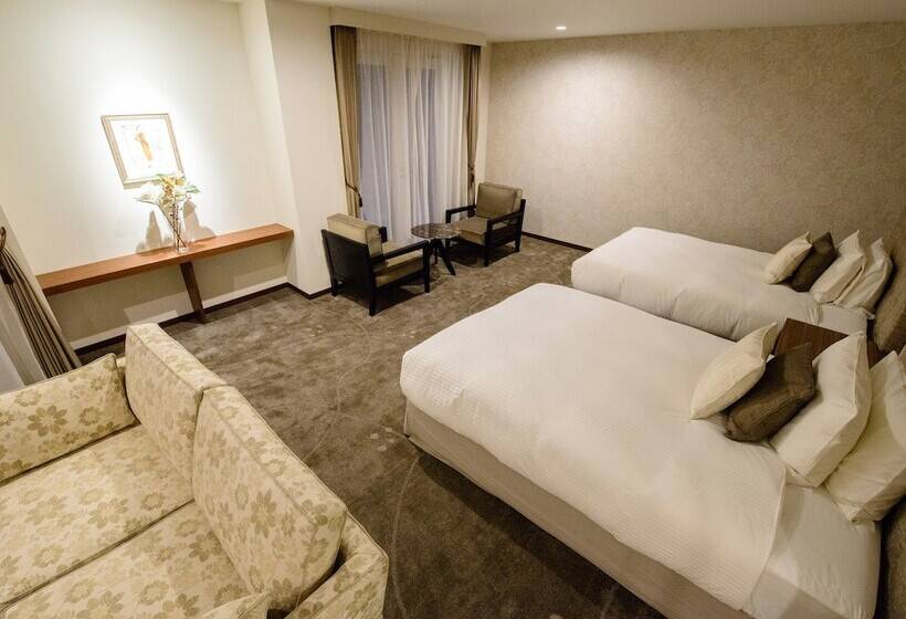 غرفة تنفيذية, Le Grand Kyu Karuizawa