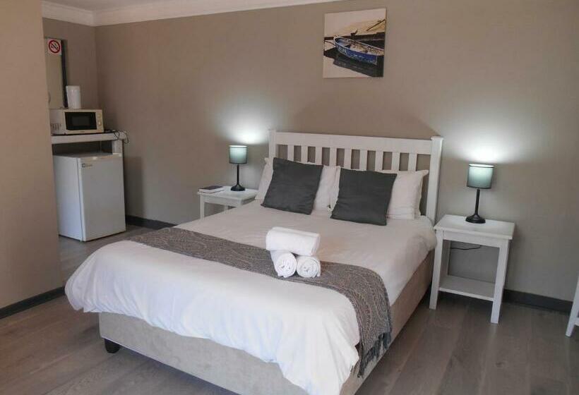 غرفة قياسية, Oakwood Lodge