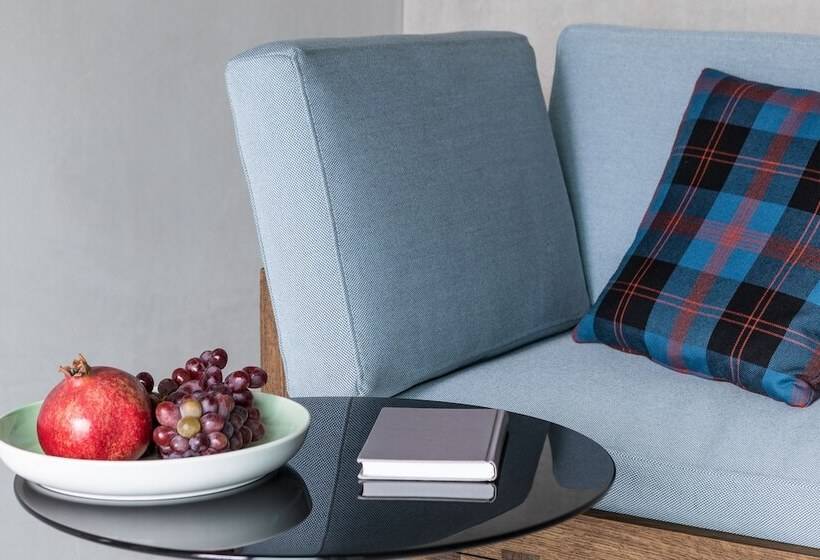 جناح, Placid Hotel Design & Lifestyle Zurich