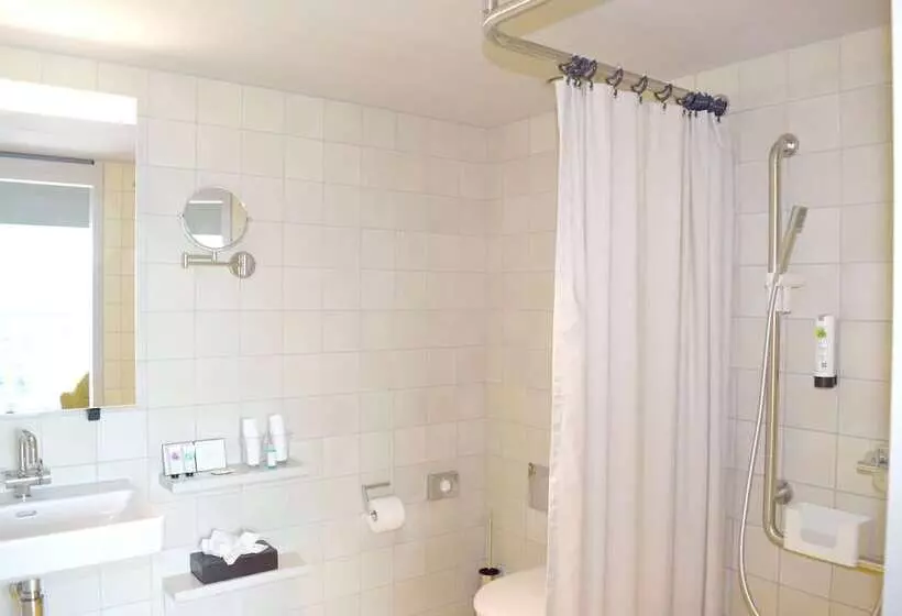 سوییت جونیور, Placid Hotel Design & Lifestyle Zurich
