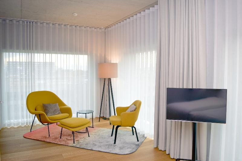 جناح جونيور, Placid Hotel Design & Lifestyle Zurich