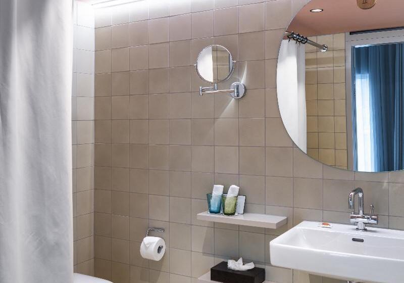 سوییت جونیور, Placid Hotel Design & Lifestyle Zurich