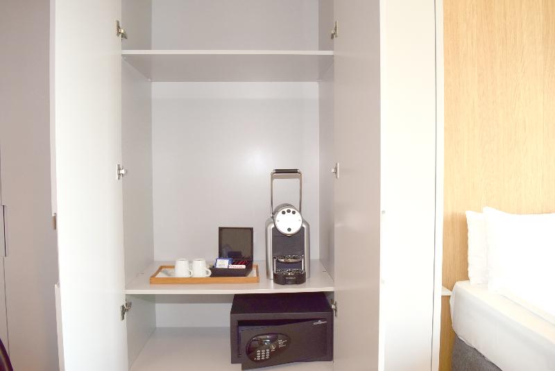 إستوديو قياسى, Placid Hotel Design & Lifestyle Zurich
