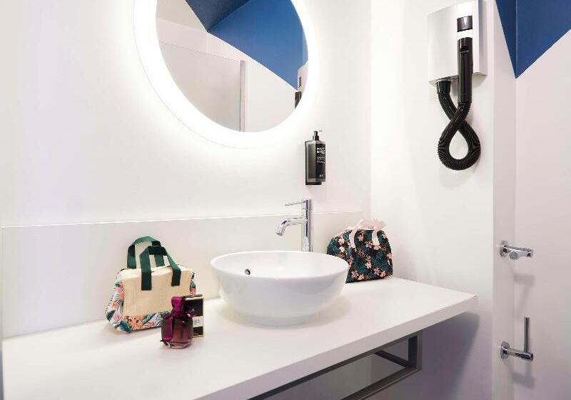 استودیوی استاندارد, Placid Hotel Design & Lifestyle Zurich