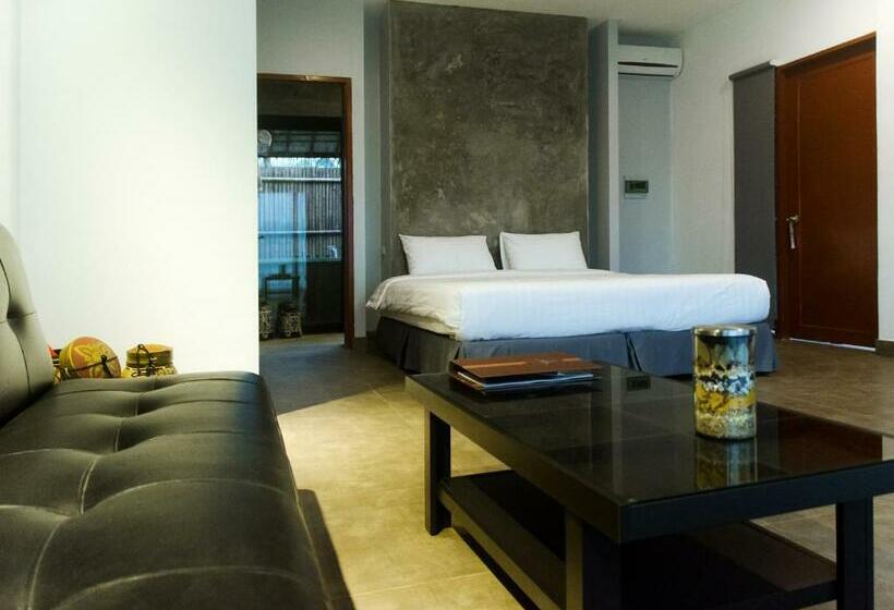 Люкс, The Sanctuary Nam Ngum Beach Resort