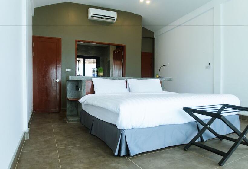 디럭스 방갈로, The Sanctuary Nam Ngum Beach Resort