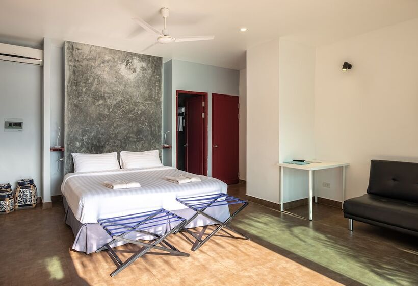 디럭스 방갈로, The Sanctuary Nam Ngum Beach Resort