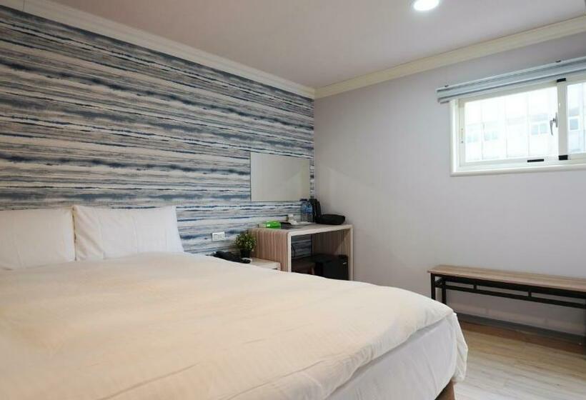 اتاق استاندارد, Suao