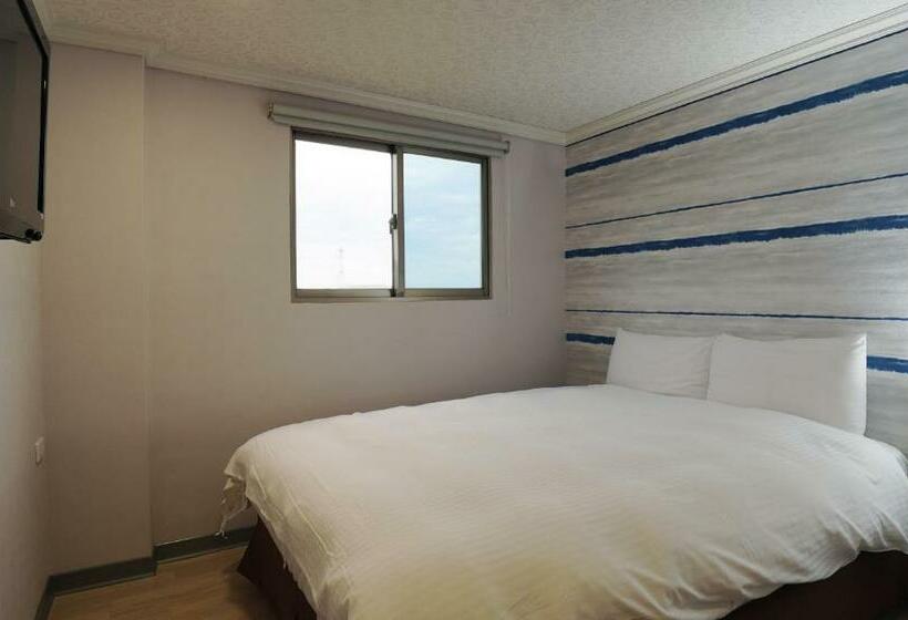 اتاق استاندارد, Suao