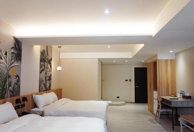 اتاق استاندارد, Suao