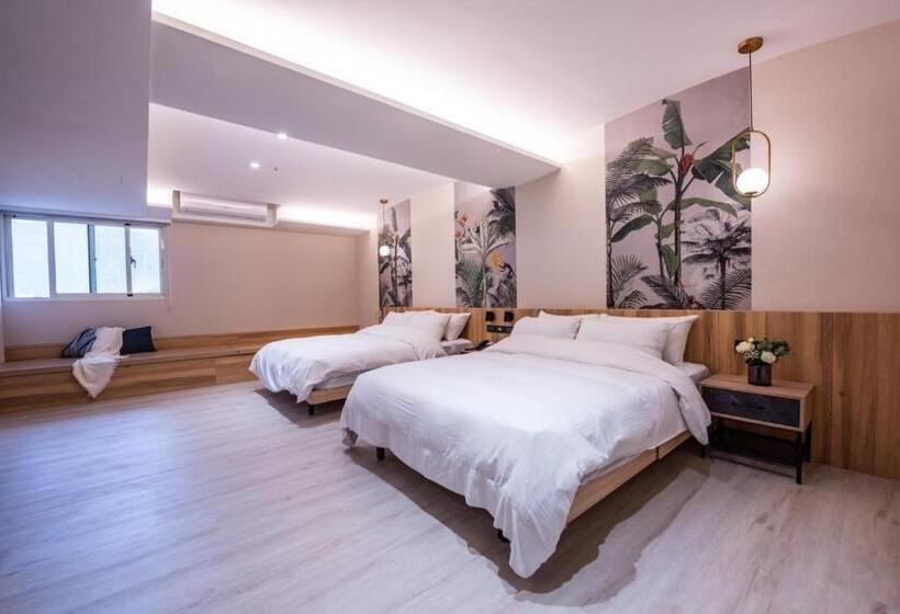 اتاق استاندارد, Suao