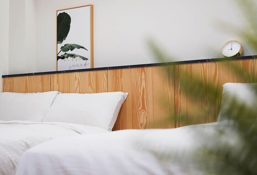 اتاق استاندارد چهار تخته, Suao