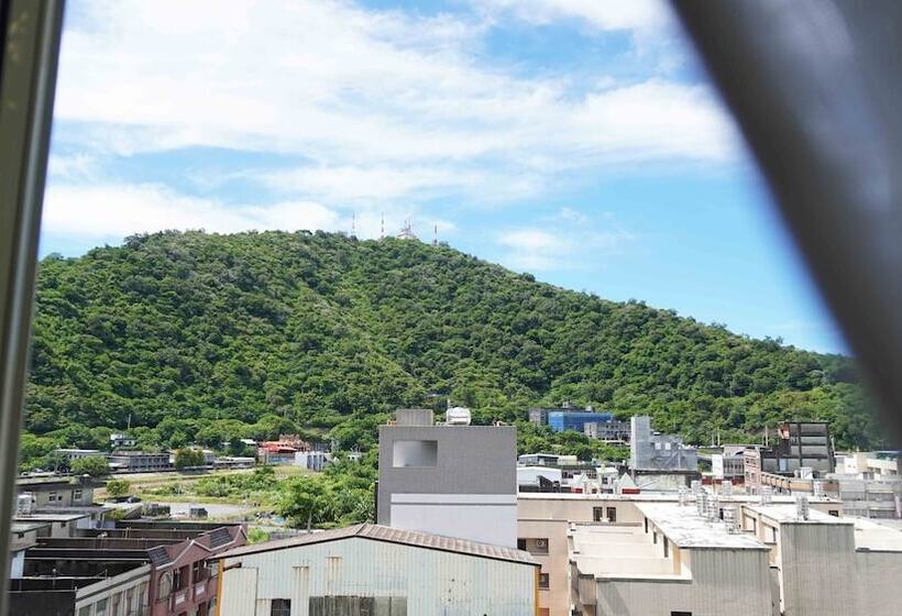 اتاق استاندارد چهار تخته, Suao