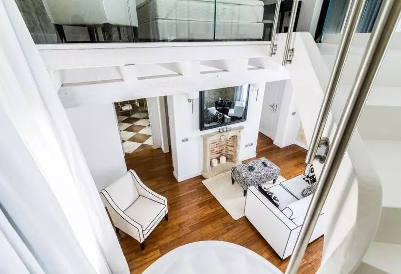Executive-sviitti, Villa Fanny
