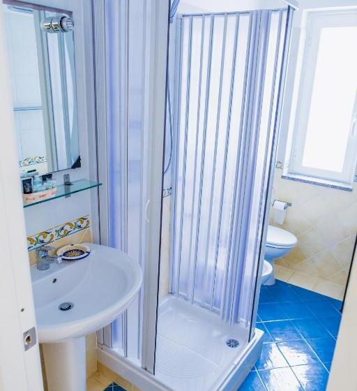 Трехместный Номер Deluxe, Villa Maredona