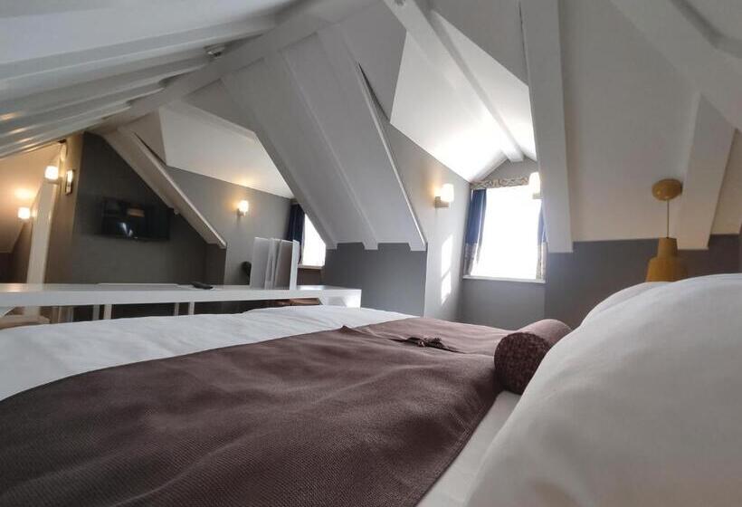 اتاق سوپریور, Xii Century Heritage