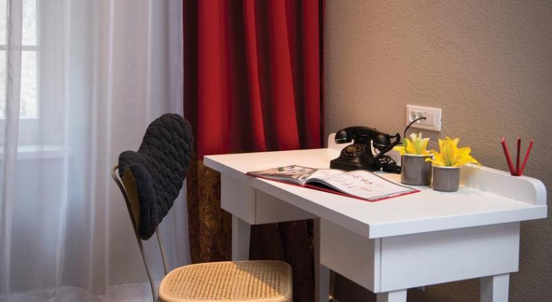 اتاق سوپریور با چشمانداز شهر, Xii Century Heritage