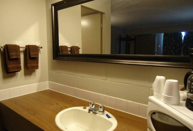 Номер Deluxe, Westport Inn
