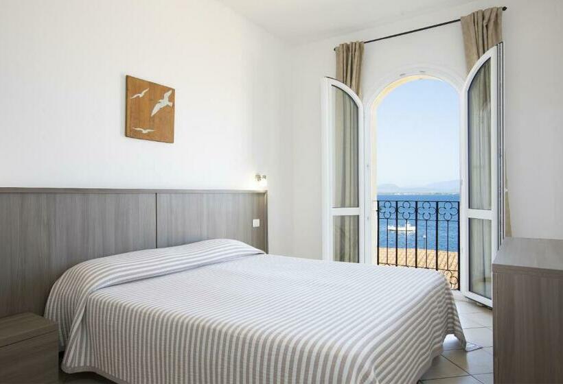 Номер Комфорт Вид на Море, Muma Hostel