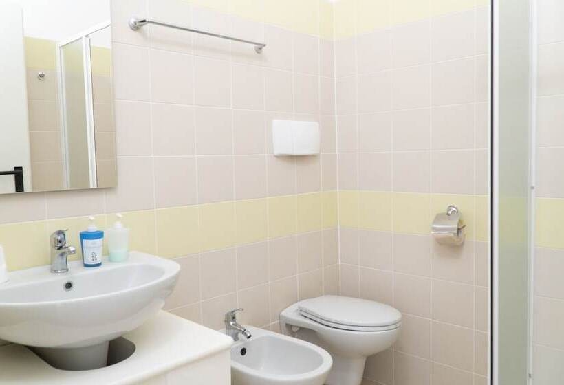 Номер Комфорт, Muma Hostel