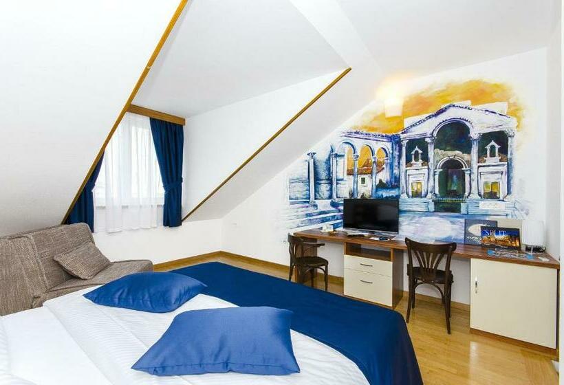 Familienzimmer, Palma Rooms B&b