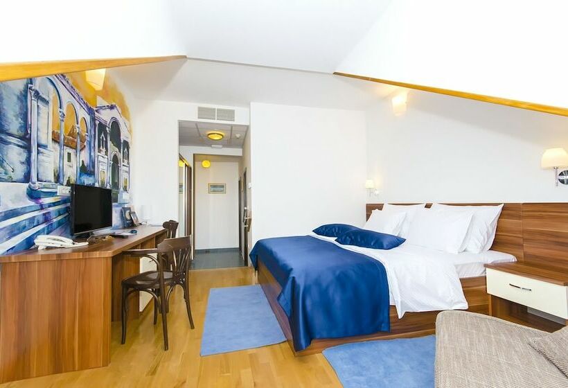 Familienzimmer, Palma Rooms B&b